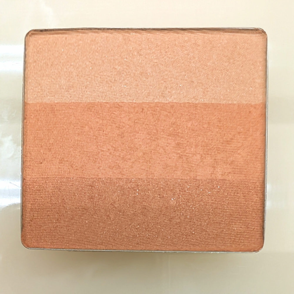 AVEDA - Petal Essence - Face Accents Trio - Blush Palettes - Retired - NEW - Picture 4 of 11